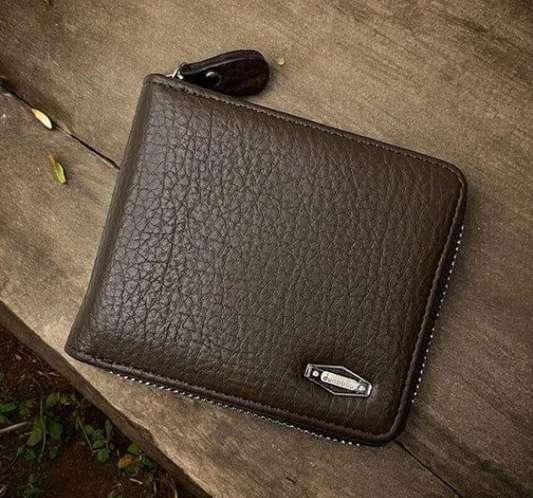 Rugged Sophistication: The Pebble-Grain Zippered Wallet Collection